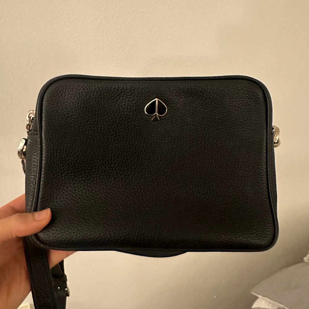 Kate Spade camera crossbody bag